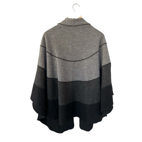 Katie Todd 100% Wool Grey Black Color Block Open Front Cape Shawl OS - Picture 2 of 5